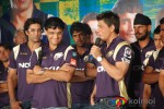 SRK ties up with XXX energy drink for KKR