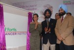Lisa Ray Inaugurates Cancer Institute