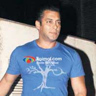 Salman Khan's Cricket Party Stopped Short
