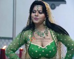 UTV Bindass Love Lockup Raja-Shraddha Episode Stills
