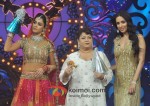 Genelia D'Souza ,Malaika Arora Khan On Sets Of Saroj Khan's Show