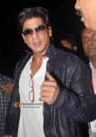 Shah Rukh Khan Leave for Zee Cine Awards