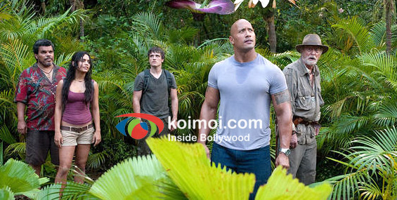 Journey 2: The Mysterious Island Review (Journey 2: The Mysterious Island Movie Stills)