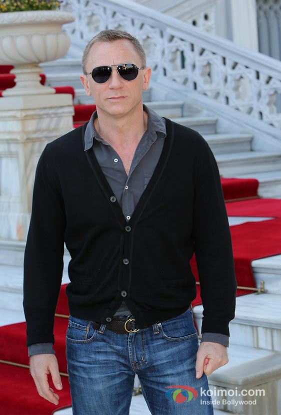 Daniel Craig In Istanbul For Skyfall