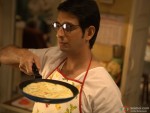 Sharman Joshi cooking breakfast in Ferrari Ki Sawaari Movie Stills