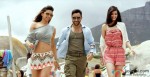 Friends together Deepika Padukone, Saif Ali Khan and Diana Penty in Cocktail Movie Stills