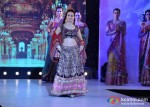 Ameesha Patel Walks The Ramp For H.V Jewels Sparkling Desires Forever Jewellery Show