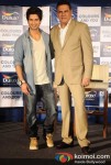 Shahid Kapoor and Boman Irani at Dulux let's Colour Event