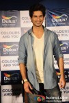Shahid Kapoor at Dulux let's Colour Event