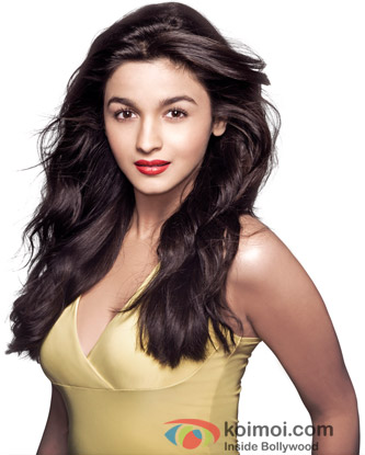 Alia Bhatt in a Still from Student Of The Year Movie