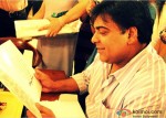 Ram Kapoor Celebrates Birthday With Female Fans From All Over The World!