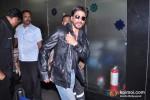 Shah Rukh Khan Snapped Sporting a beard And an Unkempt look at Mumbai International Airport