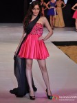 Shazahn Padamsee walks for Sushma Patel at India Resort Fashion Week 2012 Pic 3