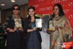 Shabana Azmi And Soha Ali Khan launch ‘Life Goes On’ DVD Pic 2