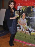 Soha Ali Khan launch ‘Life Goes On’ DVD Pic 1