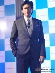Shah Rukh Khan New Brand Ambassador for Kansai Nerolac Paints Pic 6