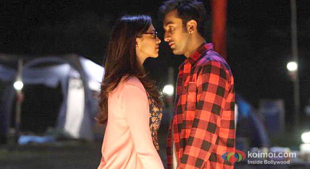 Deepika Padukone And Ranbir Kapoor in Yeh Jawaani Hai Deewani Movie Stills