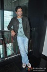 Farhan Promotes Bhaag Milkha Bhaag on Indian Idol Junior Pic 1