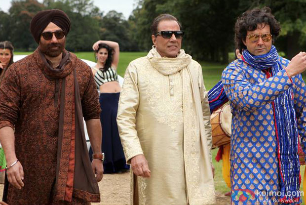 Sunny Deol, Dharmendra and Bobby Deol in a still from Yamla Pagla Deewana 2