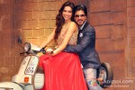 Deepika Padukone And Shah Rukh Khan Promote Chennai Express on Comedy Nights Pic 2