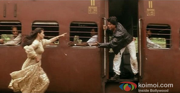 Kajol And Shah Rukh Khan Dilwale Dulhania Le Jayenge Movie Stills