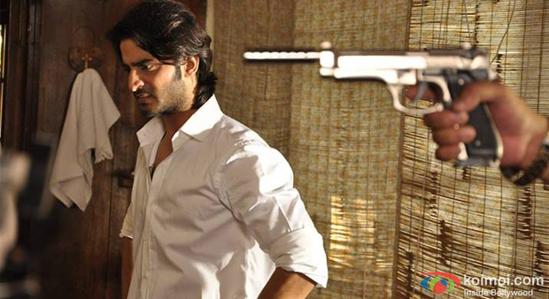 Punit Singh Ratn in a satya 2 Movie Review (Punit Singh Ratn in a satya 2 Movie Stills)