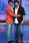 Sunny Deol with Salman Khan promote 'Singh Saab The Great' on Bigg Boss - 7 Pic 2