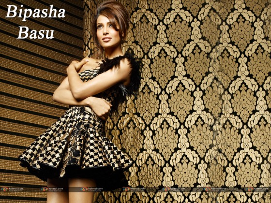 Bipasha Basu HQ Wallpapers | Bipasha Basu Wallpapers - 4849 - Oneindia  Wallpapers