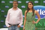 Kareena Kapoor launches Tetley Green Tea Pic 4