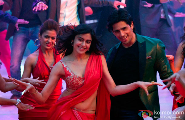 Adah Sharma and Sidharth Malhotra in a 'Shake It Like Shammi' song still from movie 'Hasee Toh Phasee'