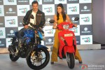 Salman Khan, Parineeti Chopra launch new bikes! Pic 3