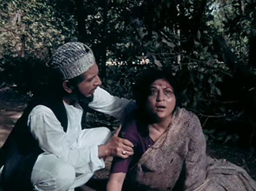 Nirupa Roy in a still from movie 'Amar Akbar Anthony'