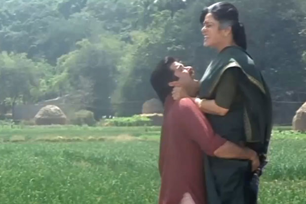 Anil Kapoor and Aruna Irani in a still from movie 'Beta'