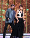 Mithun Chakraborty and Priyanka Chopra promote film 'Gunday' on 'Dance India Dance' Pic 2