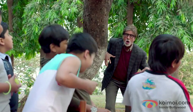 Amitabh Bachchan in a still from movie 'Bhoothnath Returns'