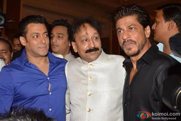 Salman Khan, Baba Siddique, Shah Rukh Khan at Iftaar Party