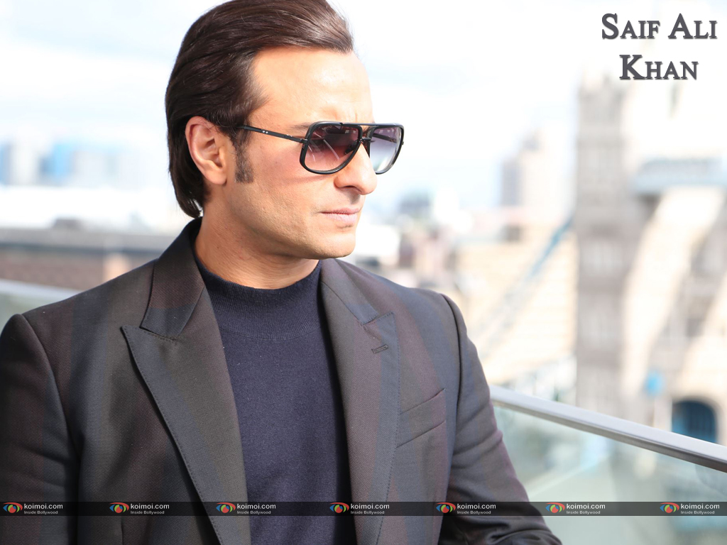 Superstar Saif Ali Khan - Wallpapers | DesiComments.com