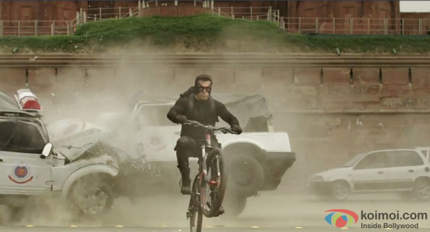 Salman Khan on the sets of movie ‘Kick’