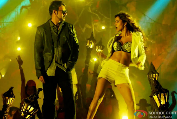 Ajay Devgn and Manasvi Mamgai in a still from movie 'Action Jackson'