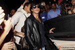 Shah Rukh Khan Return From Dubai Pic 1