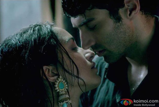 still from movie 'Aashiqui 2 (2013)'