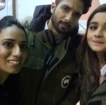Alia Bhatt and Shahid Kapoor with a fan from the sets of Shaandaar
