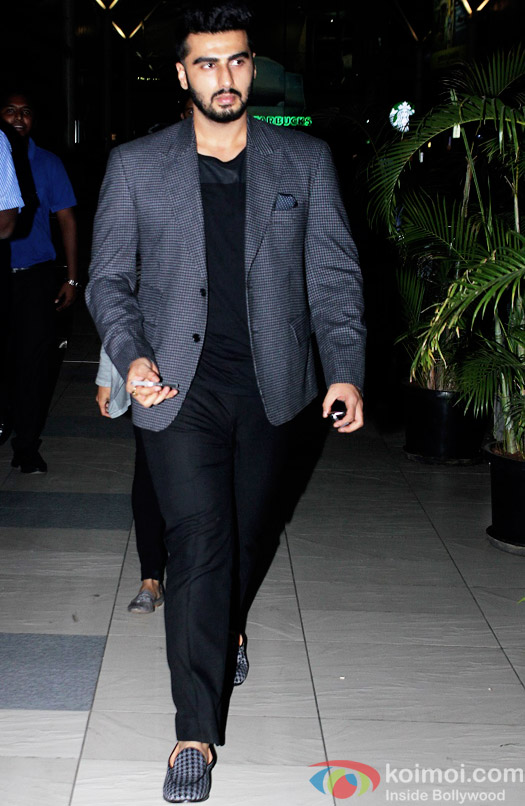 Arjun Kapoor Snapped At The Domestic Airport