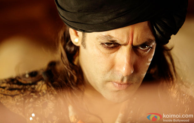 Salman Khan in a still from movie 'Veer'