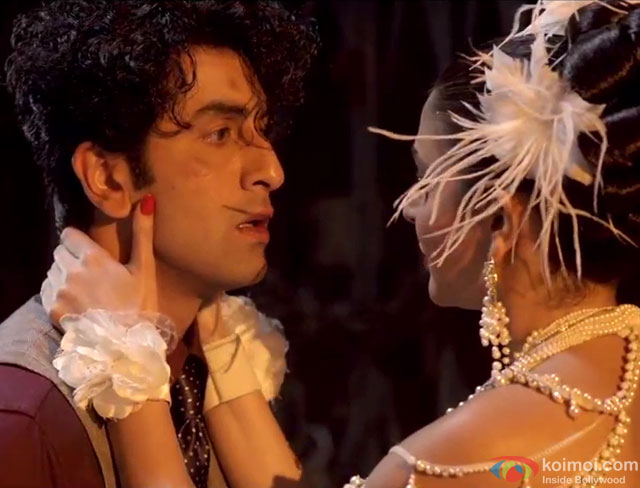 Ranbir Kapoor and Anushka Sharma's latest film 'Bombay Velvet' is