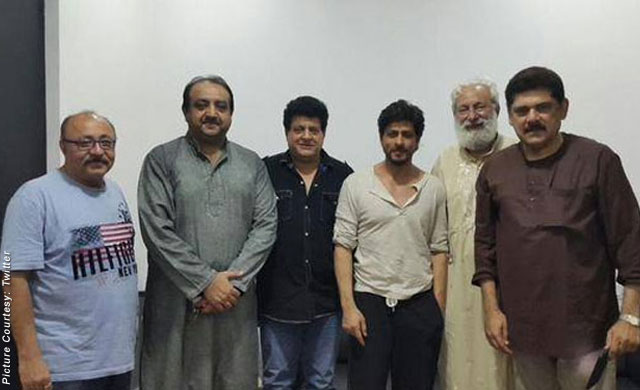 Shah Rukh Khan with Team on the sets of movie 'Raees'