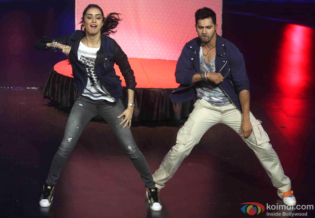 Shraddha Kapoor and Varun Dhawan during the promotion of movie '(ABCD 2) – Any Body Can Dance 2' on the sets of Dance India Dance Super Moms 2