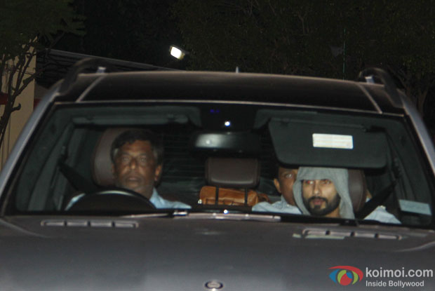 Shahid Kapoor Snapped Out Side Of His Gym