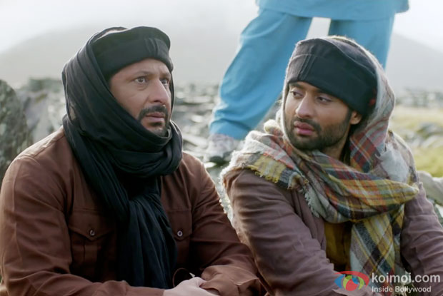 Arshad Warsi and Jackky Bhagnani in a still from movie 'Welcome To Karachi'