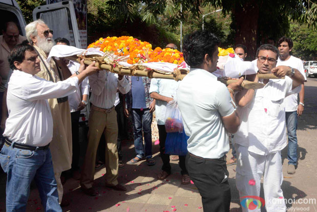 Arun Bali Attend Kyunki Saas Bhi Kabhi Bahu Thi's Baa aka Sudha Shivpuri's Funeral